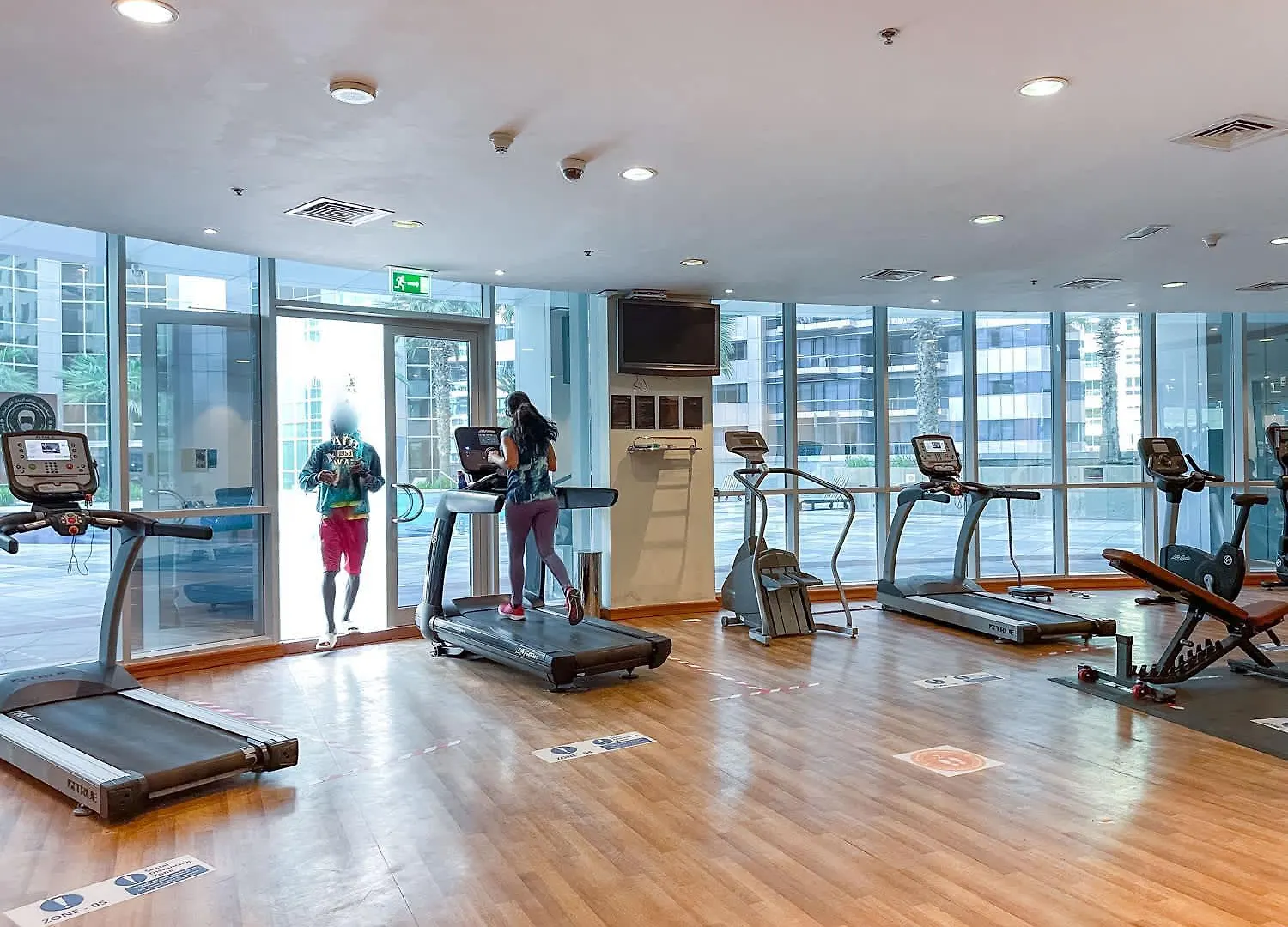 Cozy 3Br Apartment With City View In Dubai Marina!