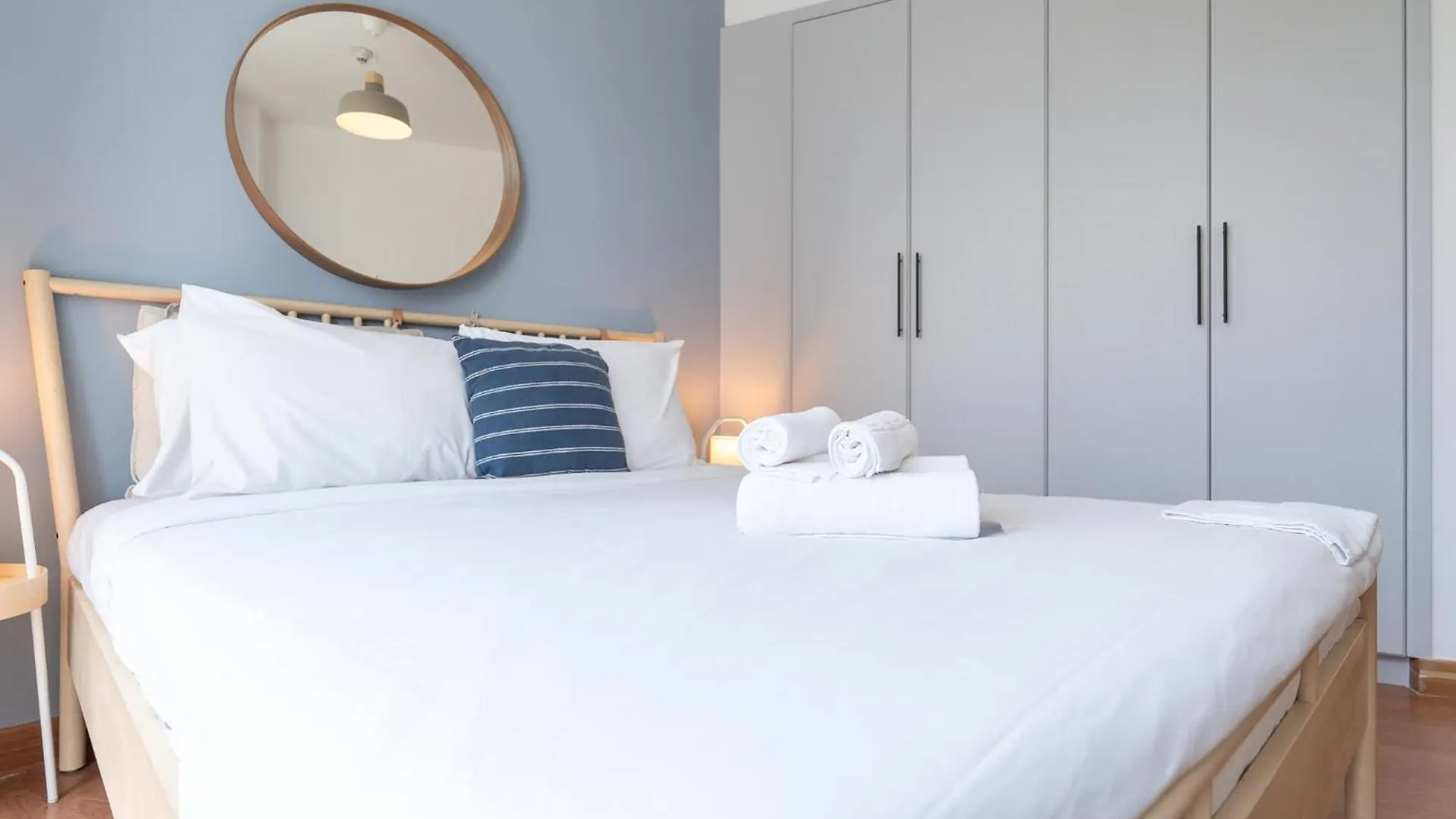 Cozy 3Br Apartment With City View In Dubai Marina!